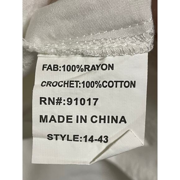 Solitaire Swim White Crochet Boho Beach Swimsuit Cover Up size Medium - Picture 7 of 10